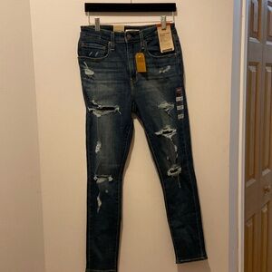 Levi strauss high rise skinny jeans new sizec10 short or 30 X 28